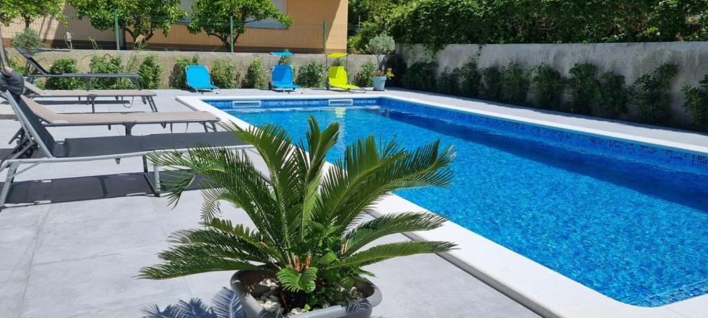 Dream Vacation on the Dalmatian Coast - Close to the most beautiful beach in Podstrana, Oleander apartments Podstrana with sauna and pool, Dalmatia, Croatia Podstrana